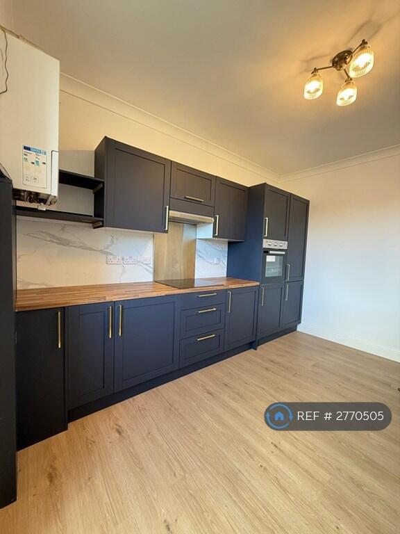 1 bed 1st Floor Flat for rent in Perth. From OpenRent 1 bed 1st Floor Flat for rent in Perth. From OpenRent