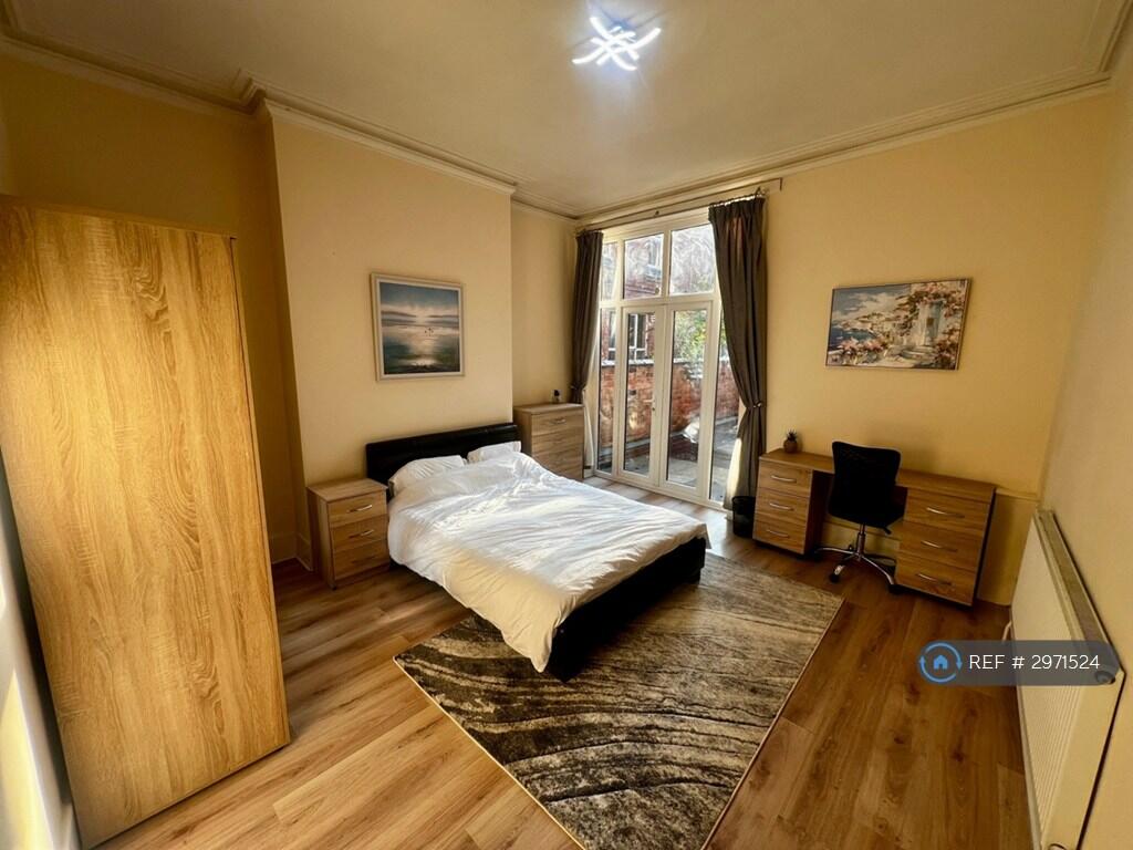 1 bed House Share for rent in Leicester Forest East. From OpenRent