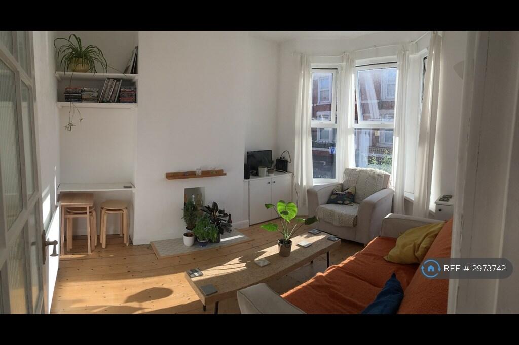 4 bed Mid Terraced House for rent in Liverpool. From OpenRent 4 bed Mid Terraced House for rent in Liverpool. From OpenRent