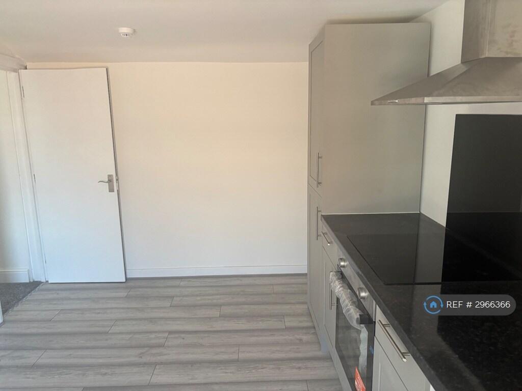 1 bed 1st Floor Flat for rent in Southport. From OpenRent 1 bed 1st Floor Flat for rent in Southport. From OpenRent