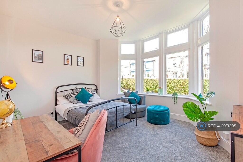 4 bed Studio for rent in Sheffield. From OpenRent 4 bed Studio for rent in Sheffield. From OpenRent