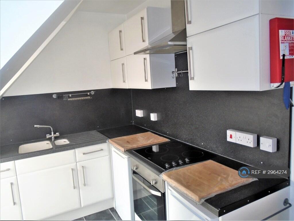 2 bed 1st Floor Flat for rent in Laurencekirk. From OpenRent