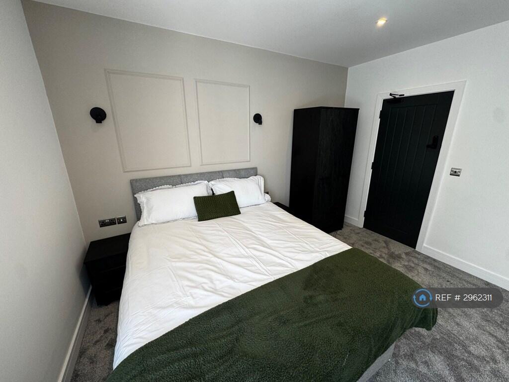 1 bed House Share for rent in Brown Edge. From OpenRent