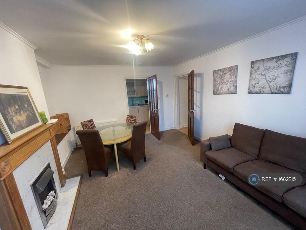2 bed 1st Floor Flat for rent in Aberdeen. From OpenRent