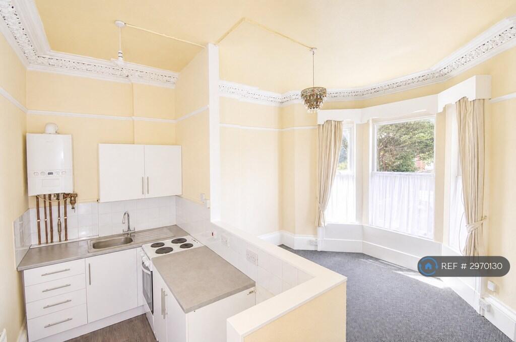 1 bed 1st Floor Flat for rent in Southport. From OpenRent 1 bed 1st Floor Flat for rent in Southport. From OpenRent