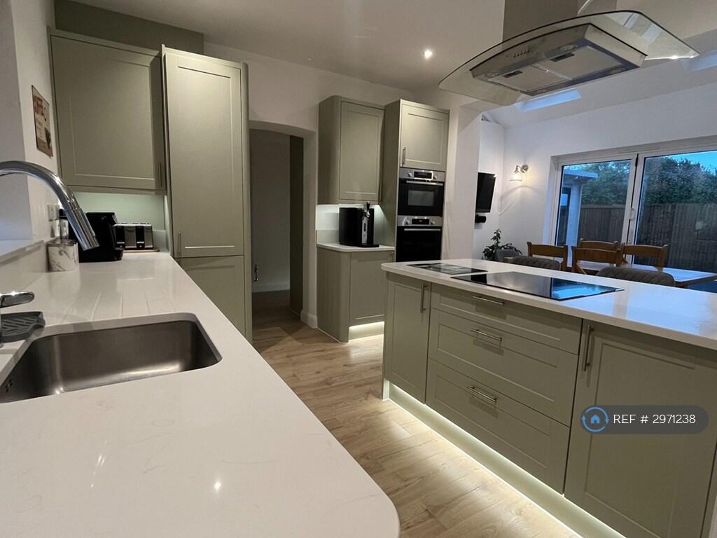 1 bed House Share for rent in Bexhill. From OpenRent 1 bed House Share for rent in Bexhill. From OpenRent