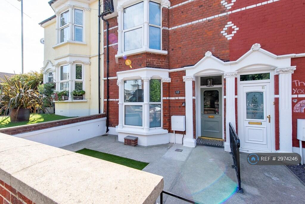 1 bed House Share for rent in Gravesend. From OpenRent