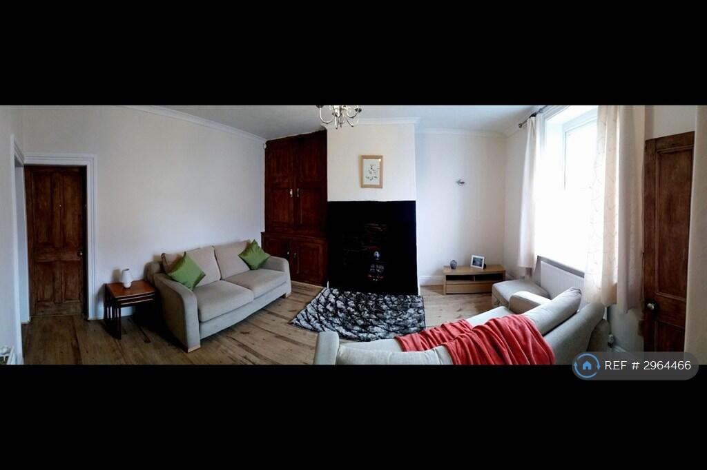 2 bed Mid Terraced House for rent in Netherton. From OpenRent 2 bed Mid Terraced House for rent in Netherton. From OpenRent