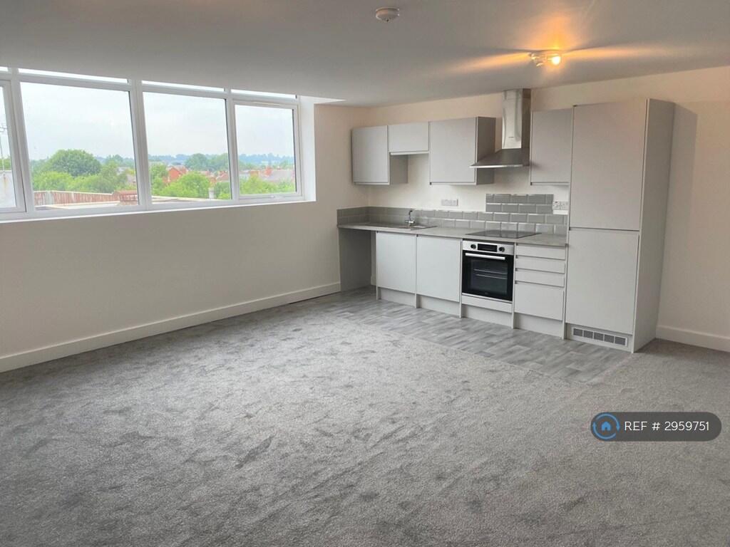 1 bed 1st Floor Flat for rent in Long Eaton. From OpenRent