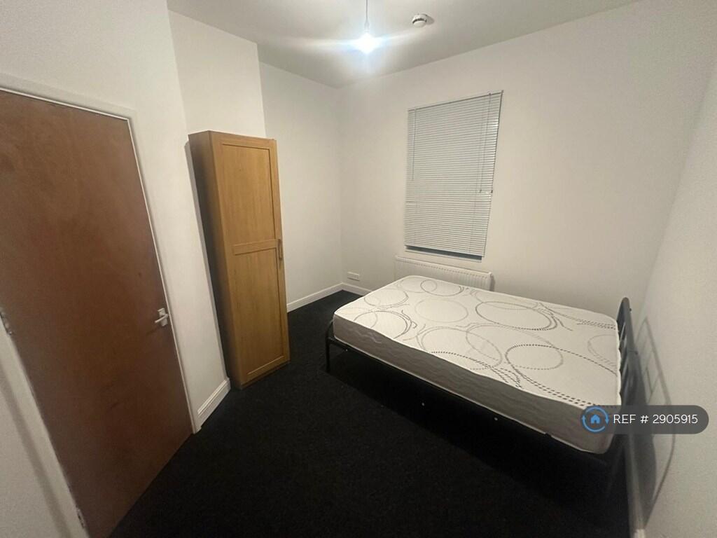 1 bed House Share for rent in Wakefield. From OpenRent