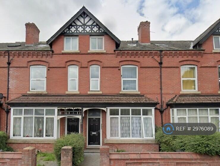 4 bed Studio for rent in Bolton. From OpenRent 4 bed Studio for rent in Bolton. From OpenRent