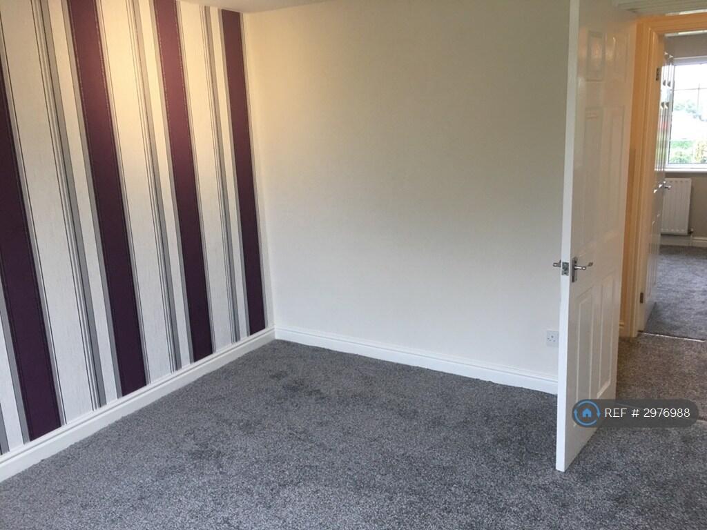 2 bed 1st Floor Flat for rent in Castleford. From OpenRent