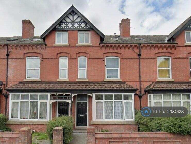 4 bed Studio for rent in Bolton. From OpenRent 4 bed Studio for rent in Bolton. From OpenRent