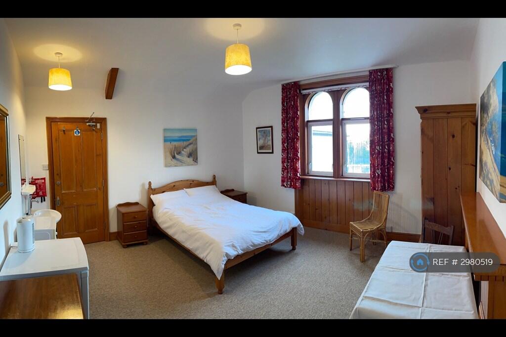 4 bed Studio for rent in Hereford. From OpenRent