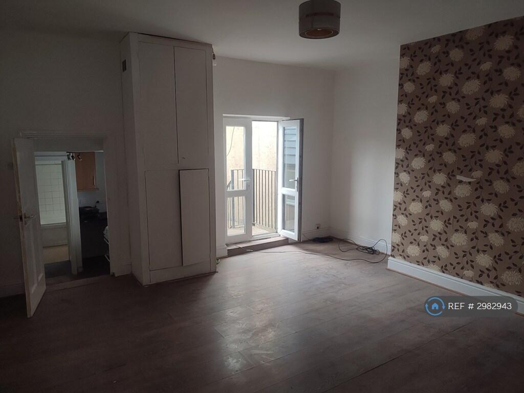2 bed 1st Floor Flat for rent in Haslingden. From OpenRent 2 bed 1st Floor Flat for rent in Haslingden. From OpenRent