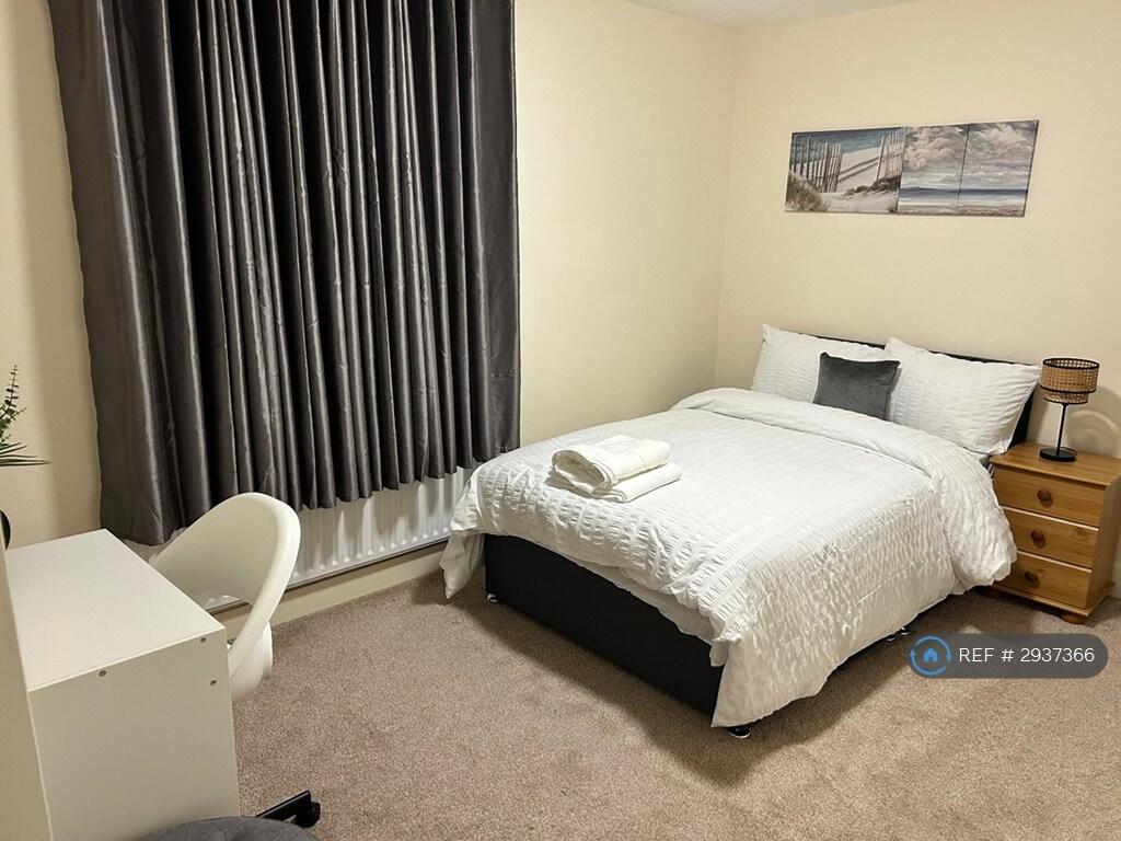 1 bed House Share for rent in Gillingham. From OpenRent 1 bed House Share for rent in Gillingham. From OpenRent