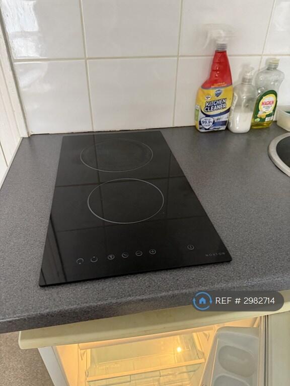 1 bed House Share for rent in Weybridge. From OpenRent