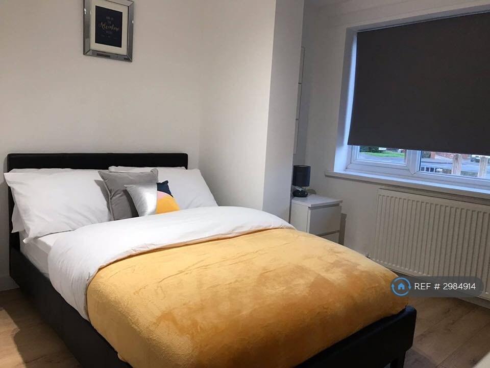 4 bed Studio for rent in Birmingham. From OpenRent
