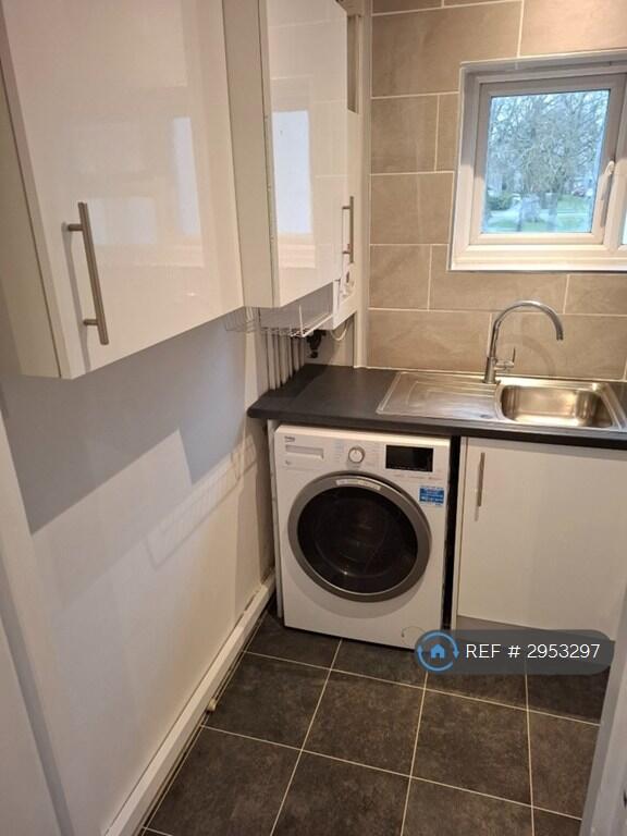 1 bed Annexe for rent in Coventry. From OpenRent