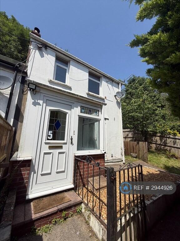2 bed Semi Detached for rent in Newport. From OpenRent