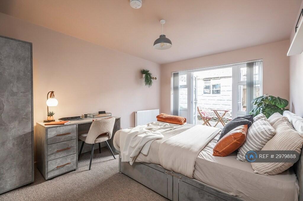 1 bed House Share for rent in Poole. From OpenRent 1 bed House Share for rent in Poole. From OpenRent