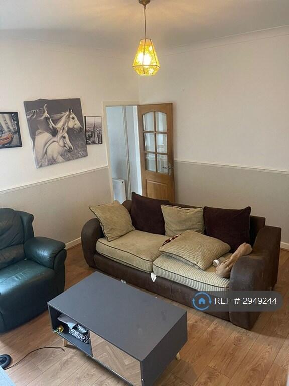 2 bed Mid Terraced House for rent in Stoke-on-Trent. From OpenRent 2 bed Mid Terraced House for rent in Stoke-on-Trent. From OpenRent