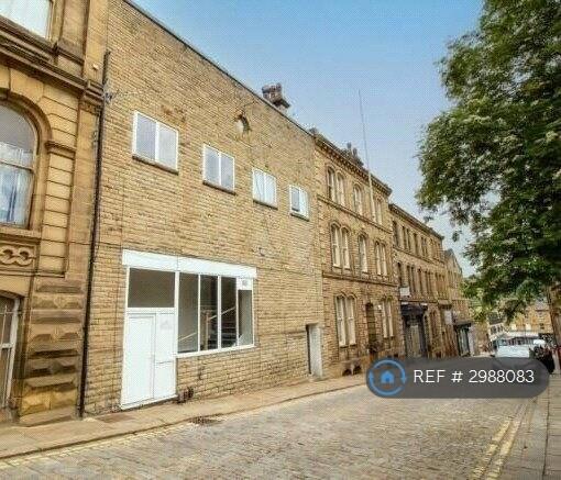 1 bed 1st Floor Flat for rent in Dewsbury. From OpenRent 1 bed 1st Floor Flat for rent in Dewsbury. From OpenRent