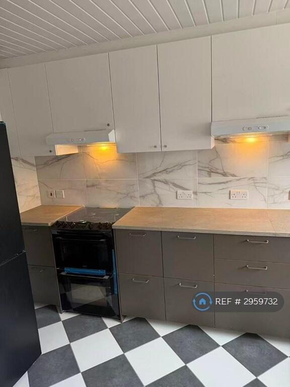 1 bed House Share for rent in London. From OpenRent 1 bed House Share for rent in London. From OpenRent