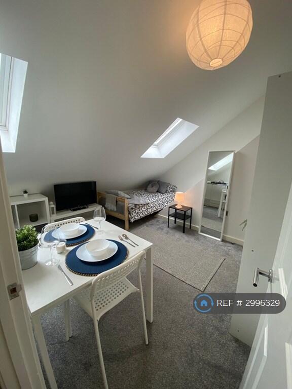 1 bed House Share for rent in Stafford. From OpenRent 1 bed House Share for rent in Stafford. From OpenRent