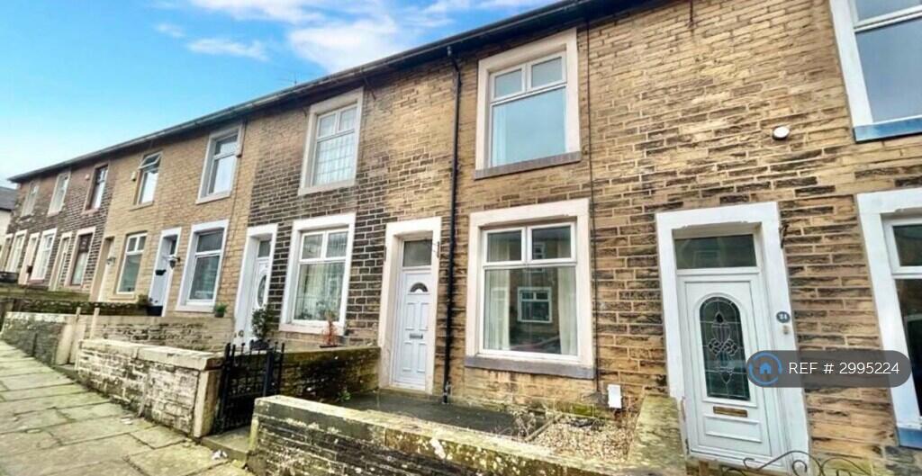 2 bed Mid Terraced House for rent in Nelson. From OpenRent 2 bed Mid Terraced House for rent in Nelson. From OpenRent