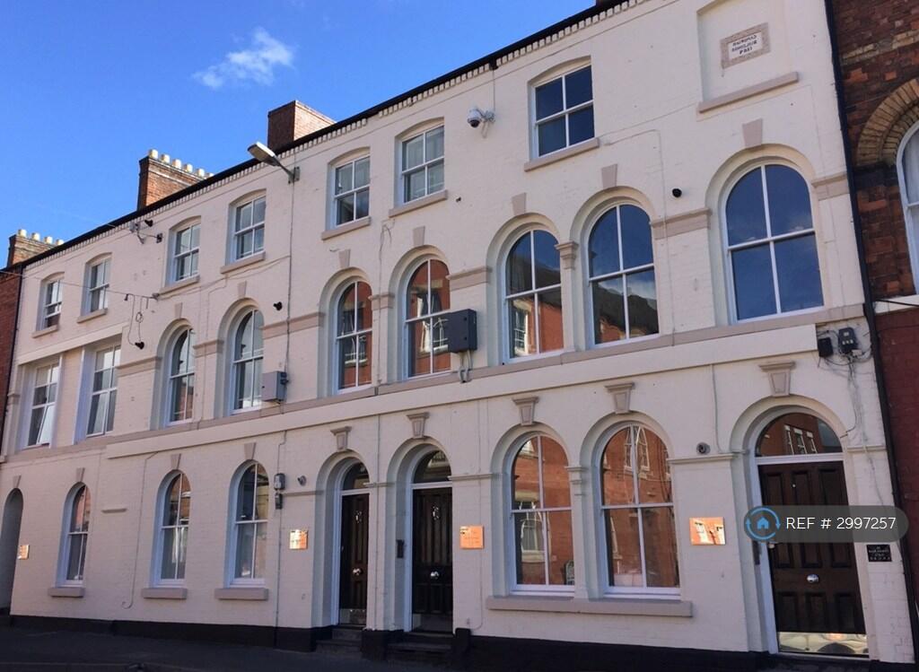 1 bed 1st Floor Flat for rent in Oswestry. From OpenRent