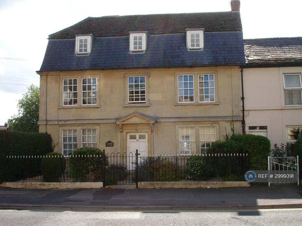 4 bed Studio for rent in Melksham. From OpenRent 4 bed Studio for rent in Melksham. From OpenRent