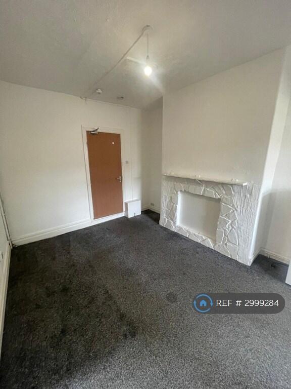 1 bed 1st Floor Flat for rent in Salford. From OpenRent 1 bed 1st Floor Flat for rent in Salford. From OpenRent