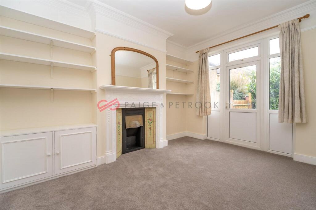 3 bed Mid Terraced House for rent in Harrow. From Paige and Petrook - Pinner