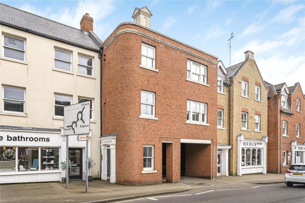 2 bed Apartment for rent in Ampthill. From Jackson-Stops - Woburn