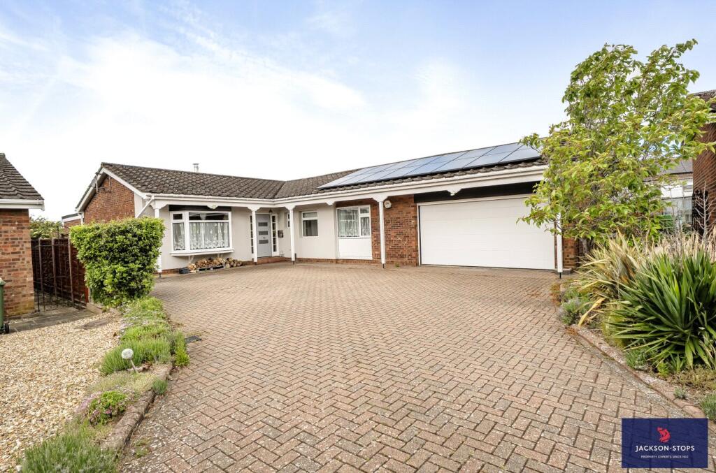 4 bed Bungalow for rent in Maulden. From Jackson-Stops - Woburn