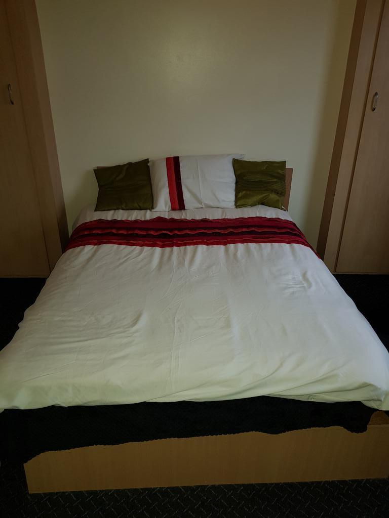 5 bed Student Accommodation for rent in Leicester. From Parmars Estates - Leicester