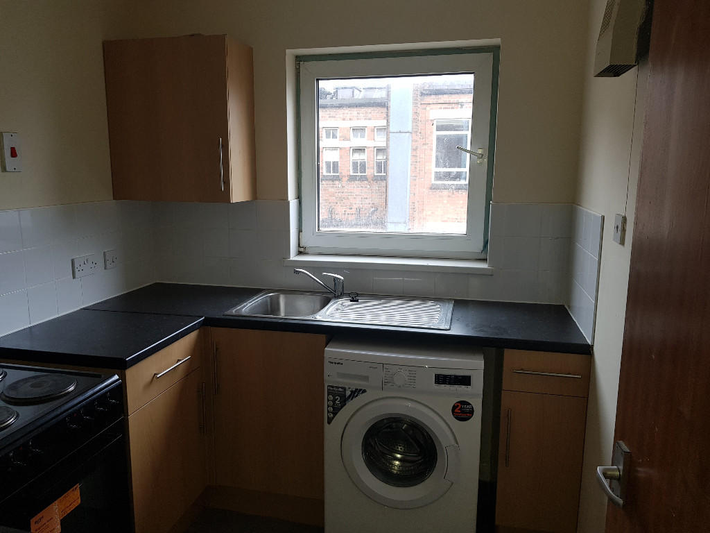 1 bed 1st Floor Flat for rent in Stoughton. From Parmars - Leicester