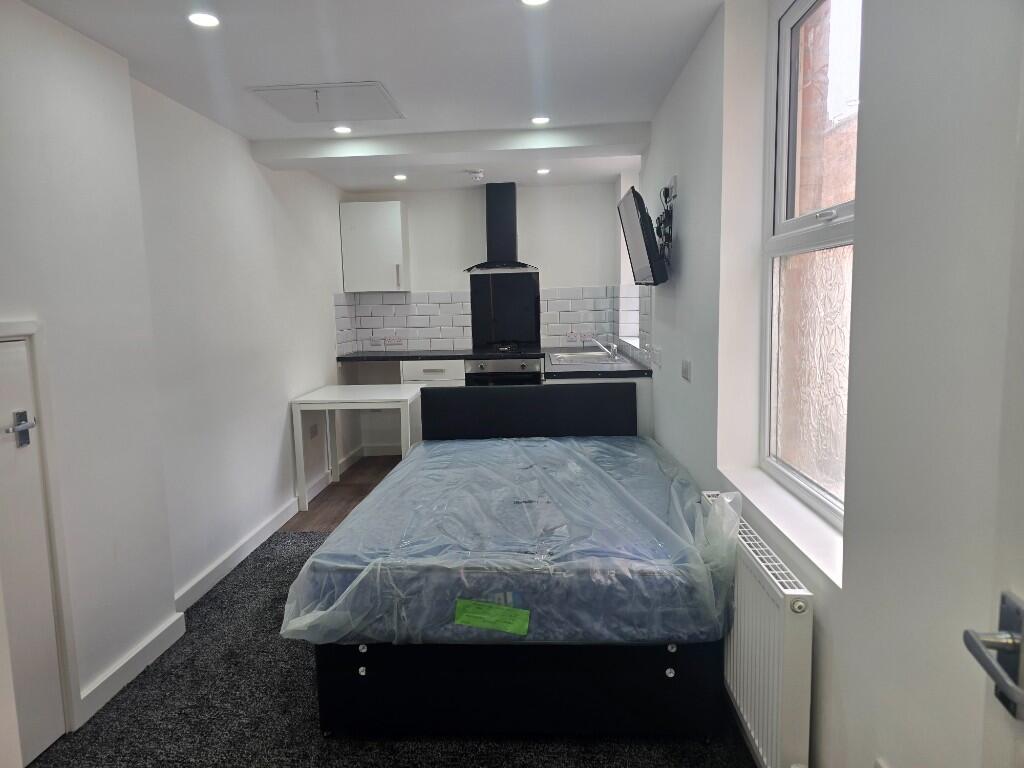 0 bed Studio for rent in Stoughton. From Parmars - Leicester