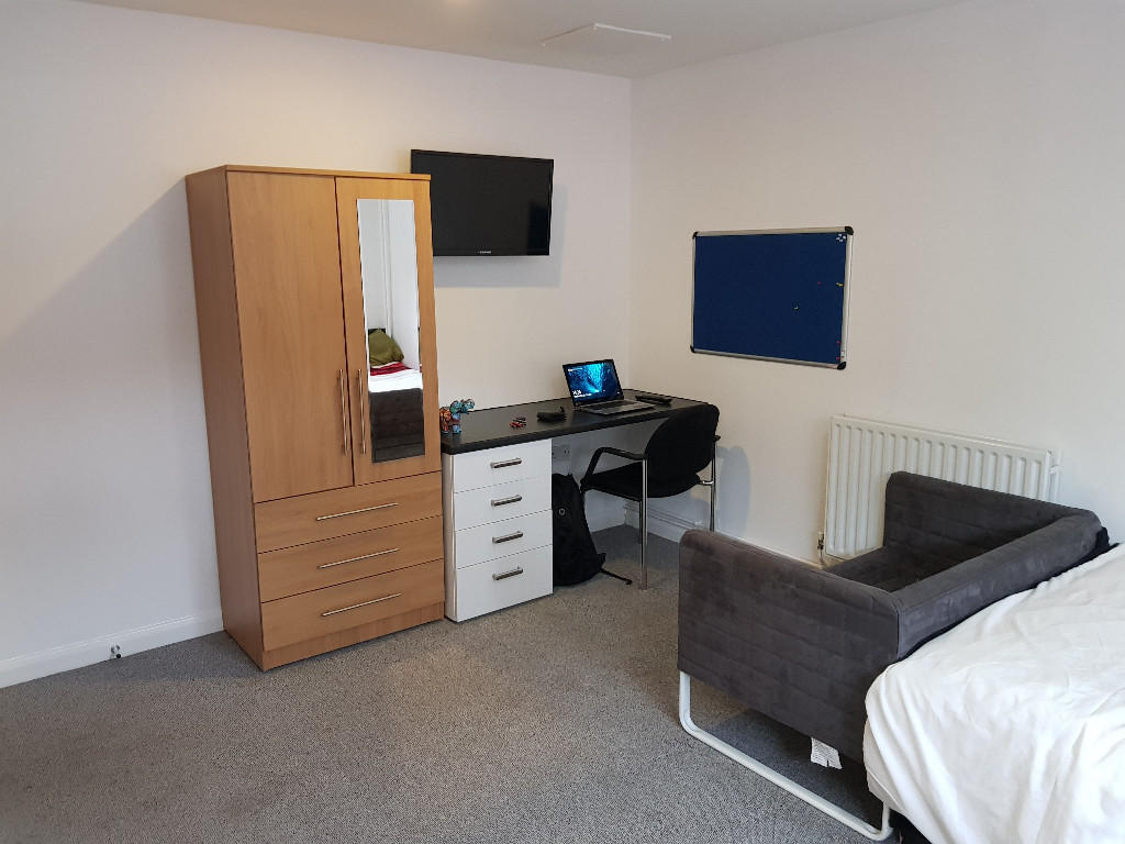 0 bed Studio for rent in Stoughton. From Parmars - Leicester