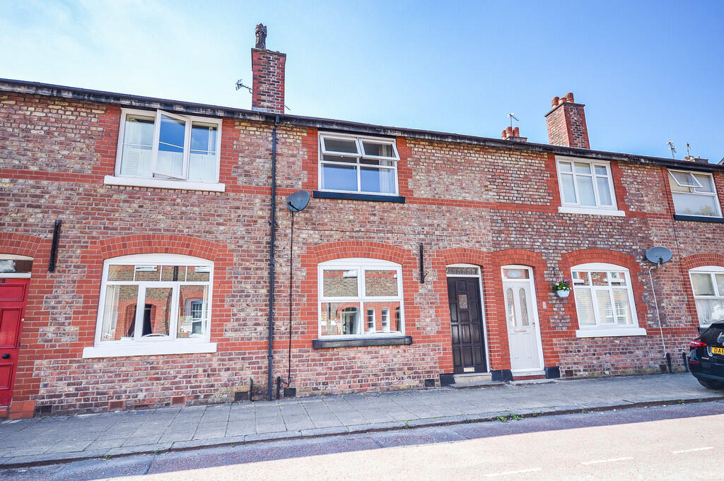 2 bed Mid Terraced House for rent in Altrincham. From Jameson & Partners - Altrincham