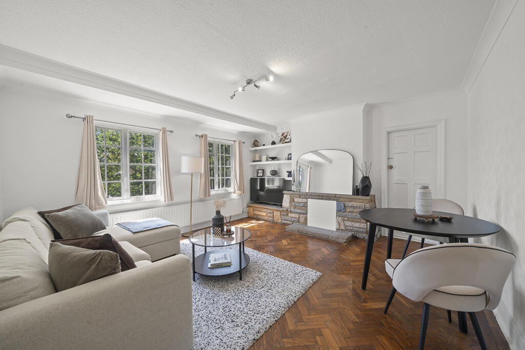2 bed 1st Floor Flat for rent in Finchley. From Pearl & Coutts Ltd