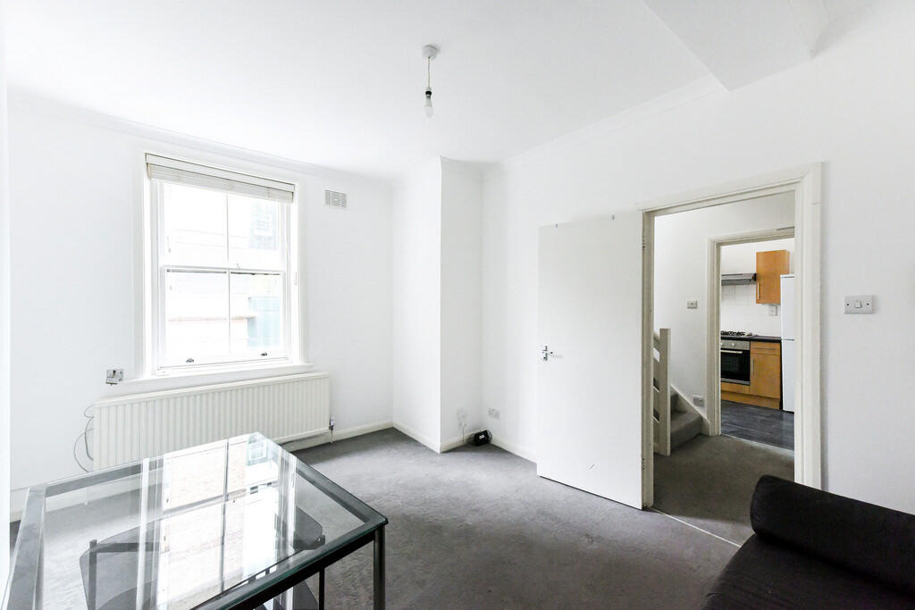 1 bed 1st Floor Flat for rent in Westminster. From Pearl & Coutts Ltd 1 bed 1st Floor Flat for rent in Westminster. From Pearl & Coutts Ltd