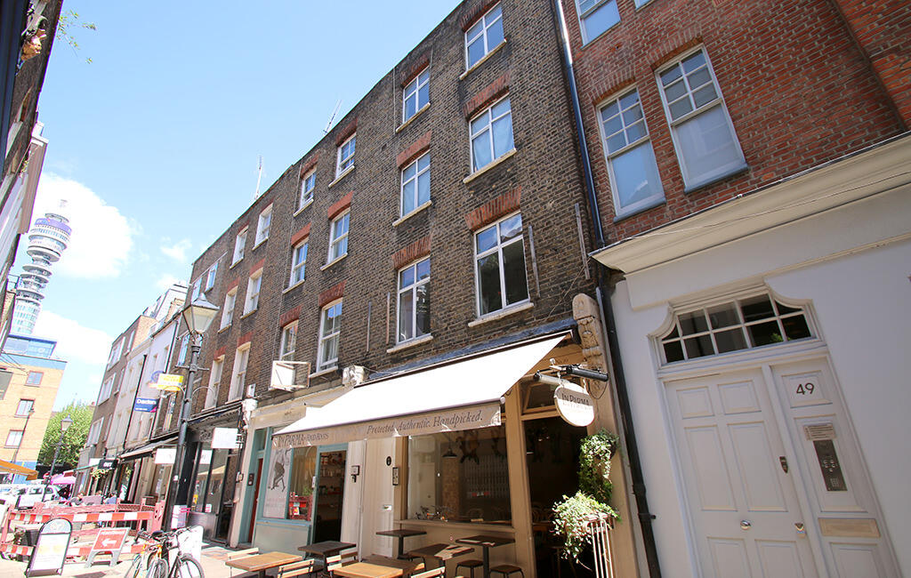 4 bed Studio for rent in Westminster. From Pearl & Coutts Ltd 4 bed Studio for rent in Westminster. From Pearl & Coutts Ltd