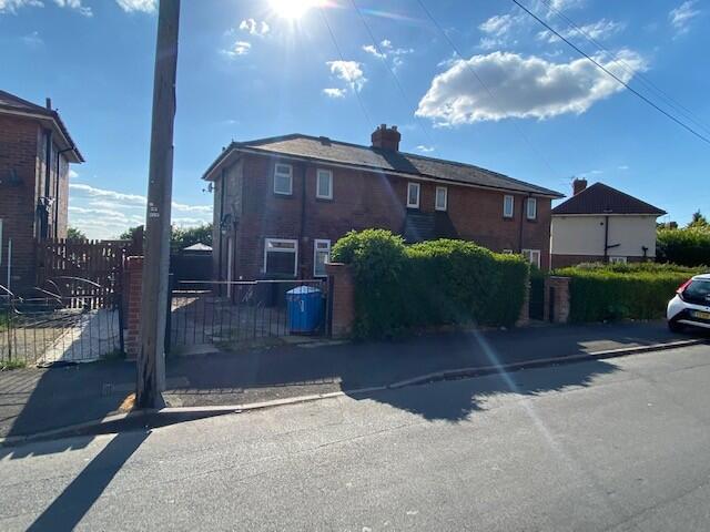 2 bed Semi Detached for rent in Thorpe on the Hill. From Jane Wetherop Partnership - Leeds