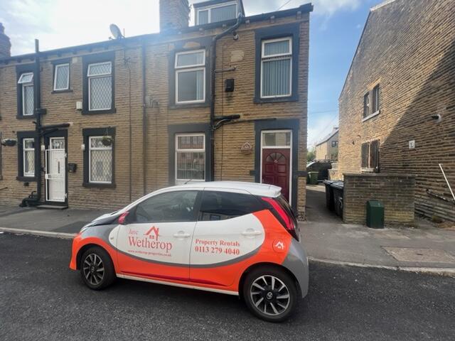 2 bed Mid Terraced House for rent in Morley. From Jane Wetherop Partnership - Leeds