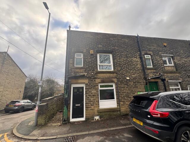 3 bed End of Terrace for rent in Shipley. From Jane Wetherop Partnership - Leeds