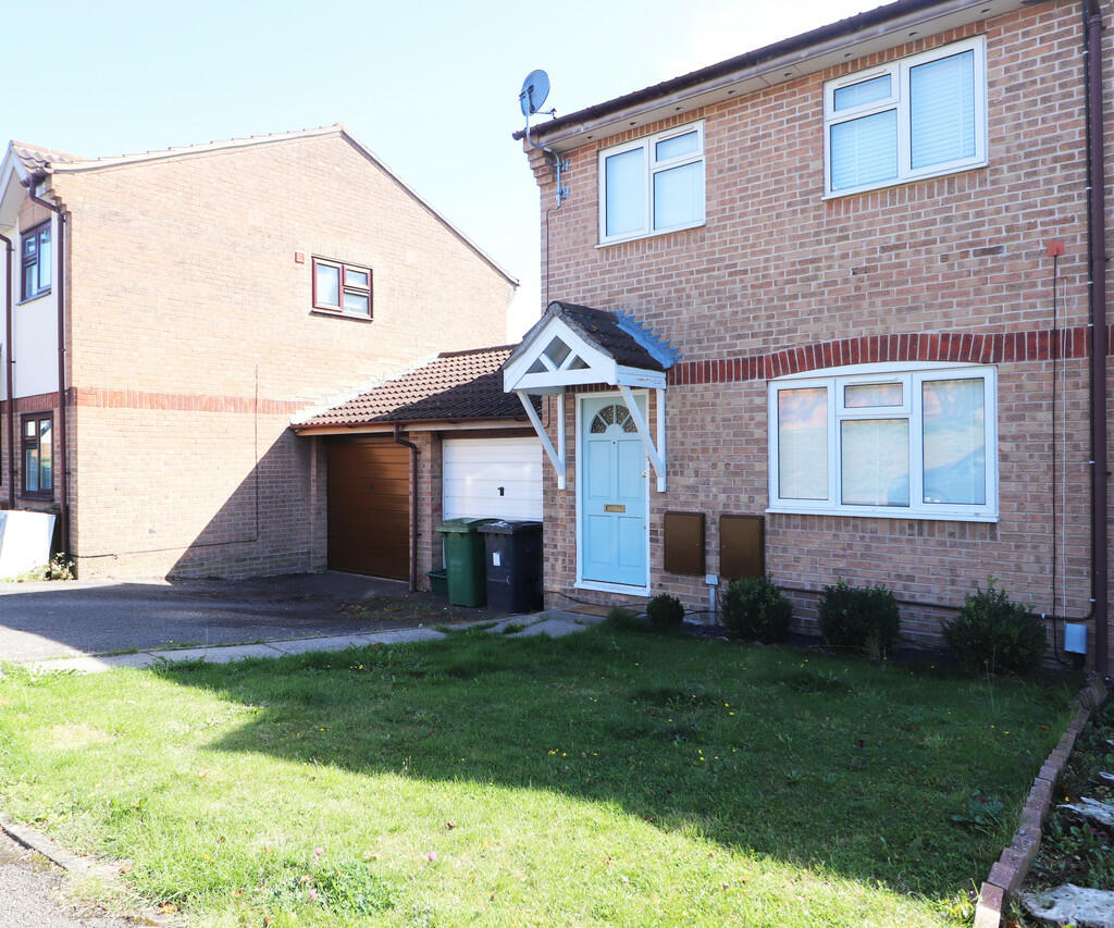 3 bed Semi-Detached House for rent in Basingstoke. From Peepal Estate Agents - Farnborough