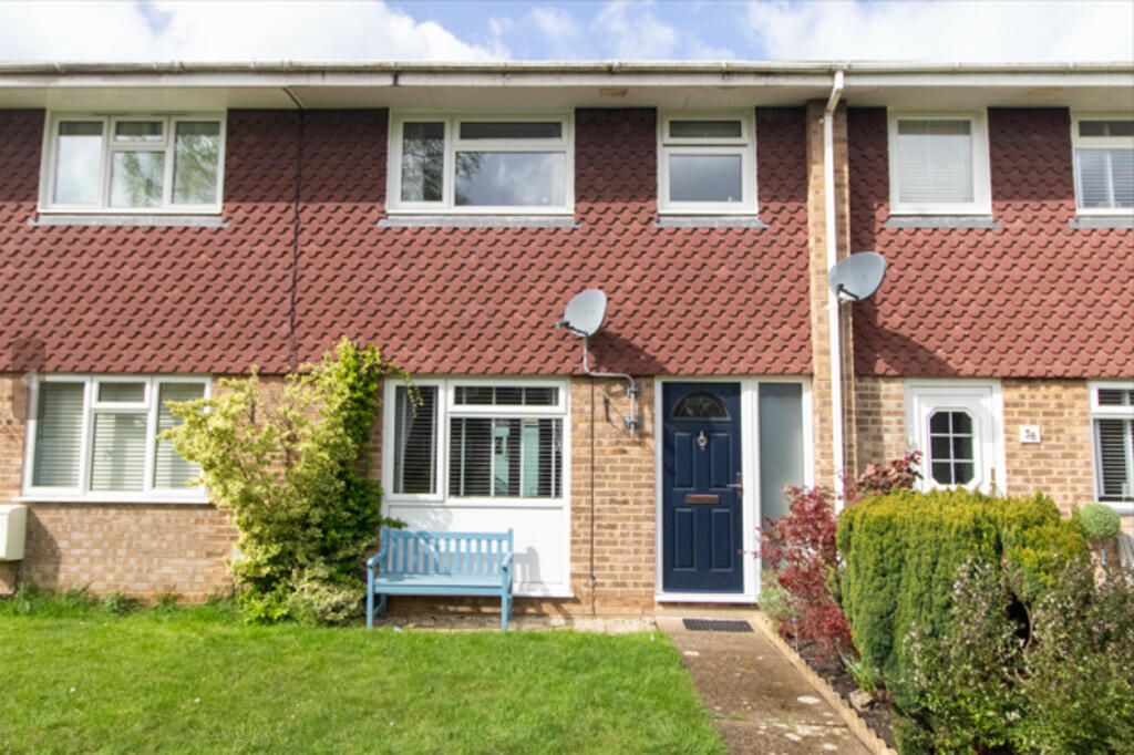 3 bed Mid Terraced House for rent in Woking. From Peepal Estate Agents - Farnborough