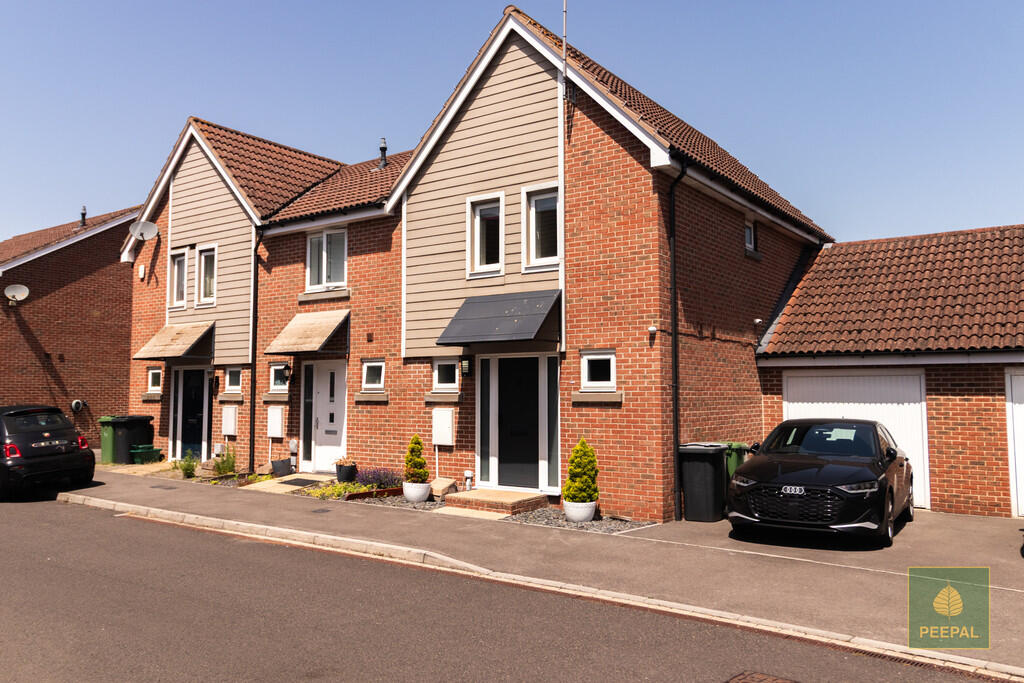 3 bed End of Terrace for rent in Sherborne St John. From Peepal Estate Agents - Farnborough